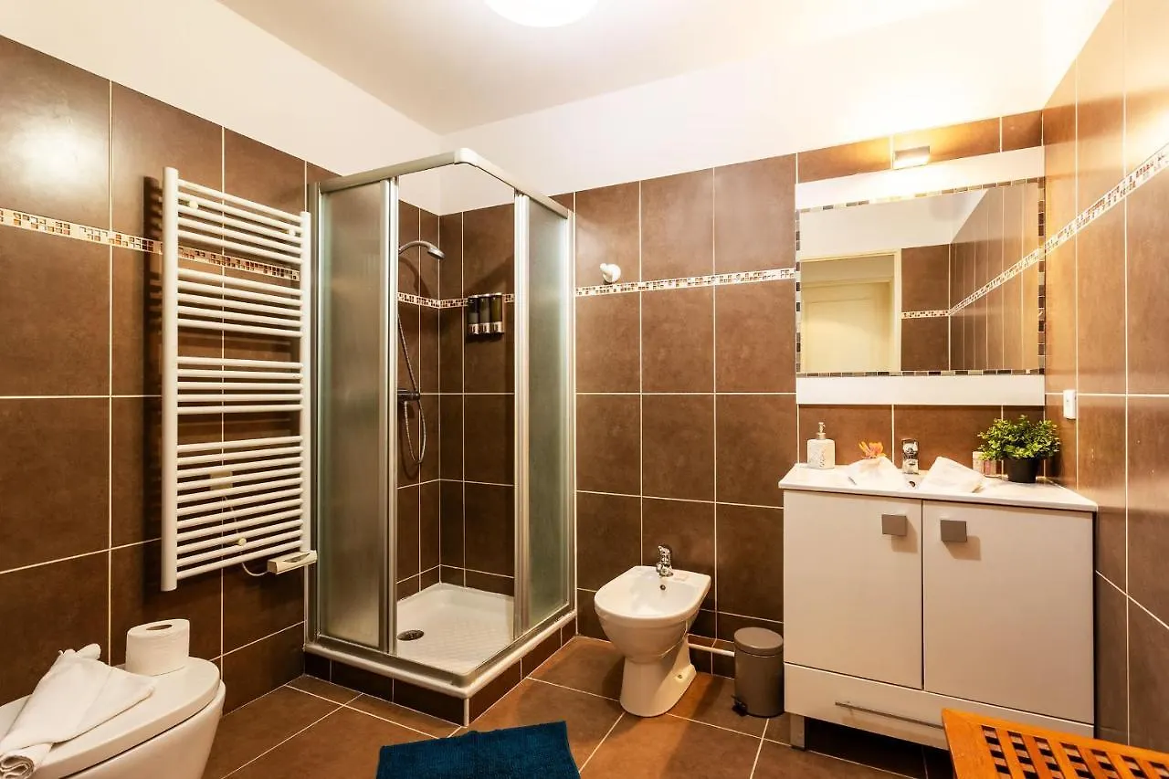Apartamento Palais Othello Niza